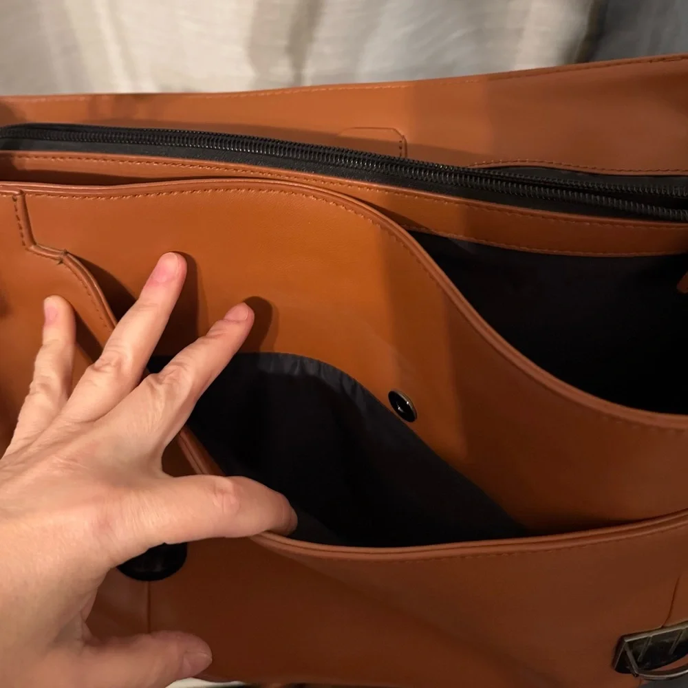 Fedon 1919 Leather Briefcase, flawless